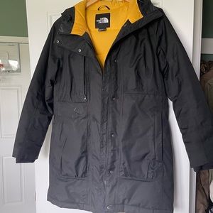 North Face Black Jacket ~ Small